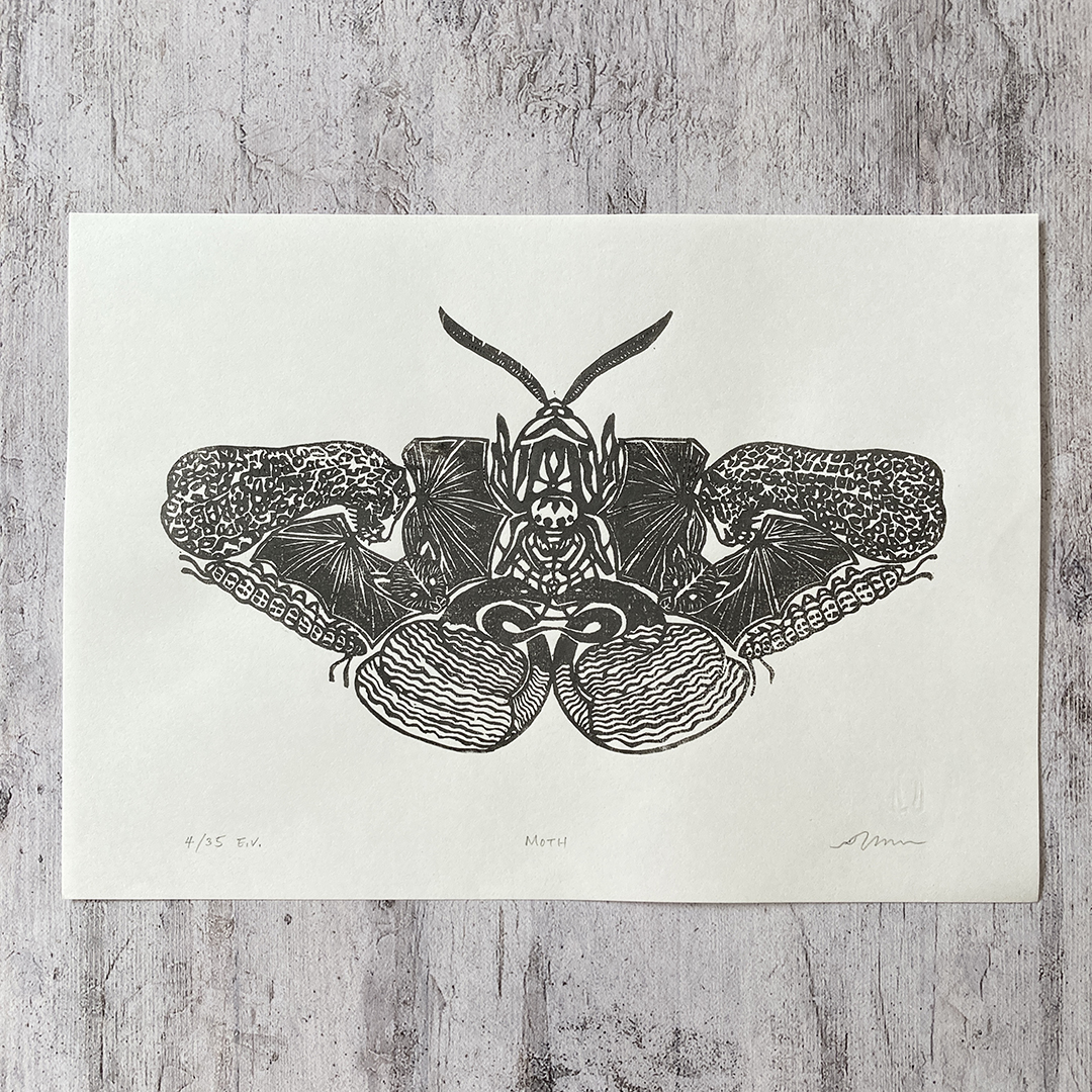 megumiwat's tweet photo. MOTH Woodblock Print was based on the nature's amazing design of brahmaea japonica, a.k.a. Japanese owl moth. Find it on my website. 
#printmaking #printsforsale #mothart #natureart #woodblockprint #owlmoth https://t.co/hPwU3hgj0g