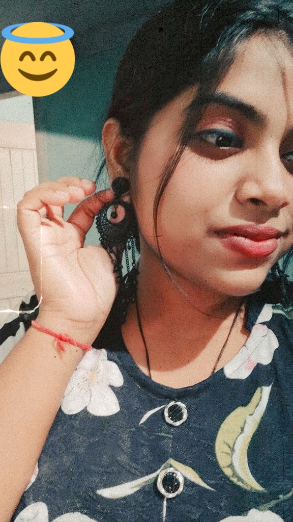 GoalaReemi's tweet photo. You can't dull my sparkle ✨ https://t.co/xqHQDicOZH