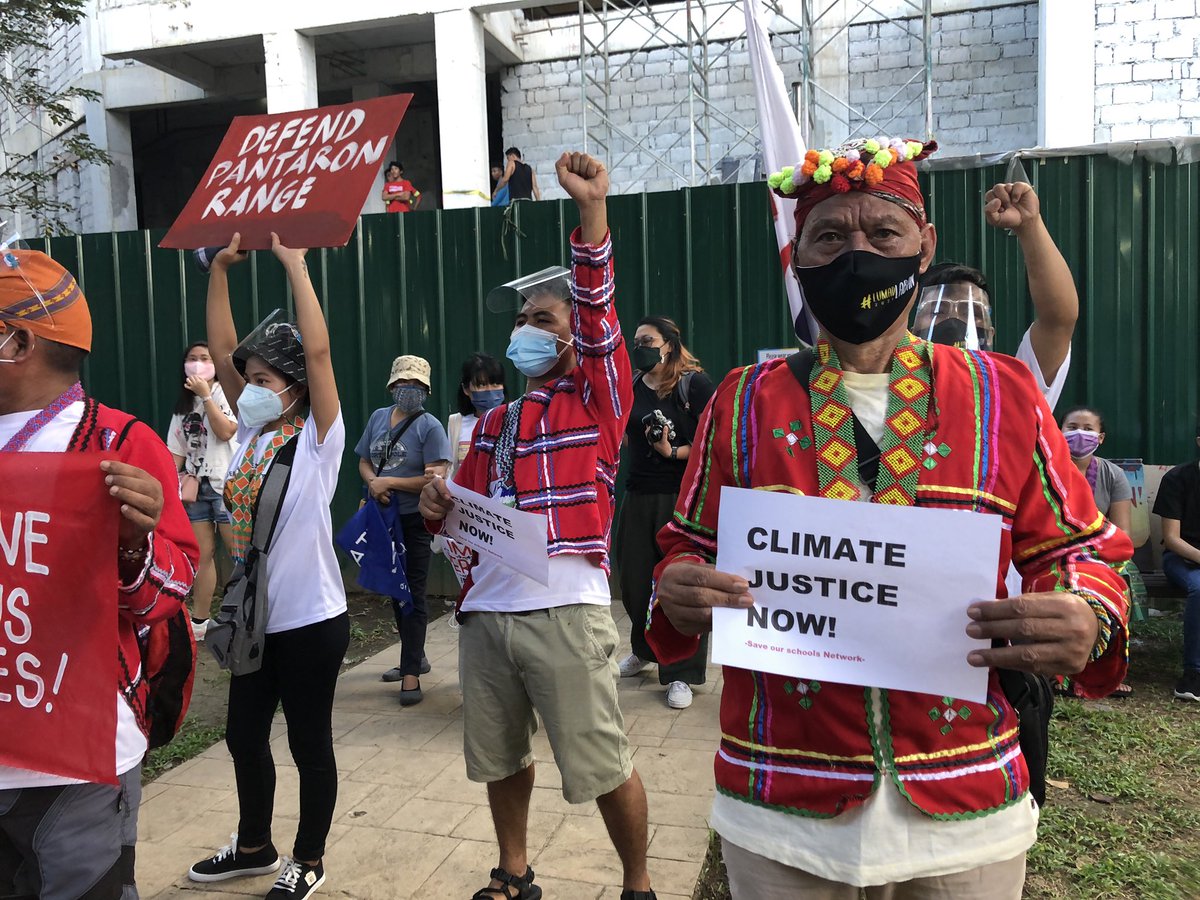 maykamaykaba's tweet photo. The life and culture of the Lumad are heavily connected to their land and the environment. 

If their ancestral lands are lost, their culture will also vanish.

#Klimalaya
 #WorldClimateMarch
#COP26 
#UprootTheSystem
#EndClimateImperialism https://t.co/EFvLYHtM96