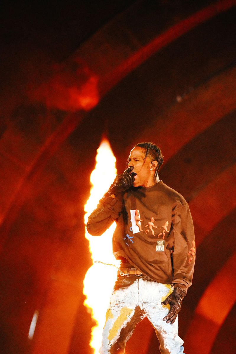 331DIA's tweet image. Travis Scott at Astrofest 
📸: @331DES