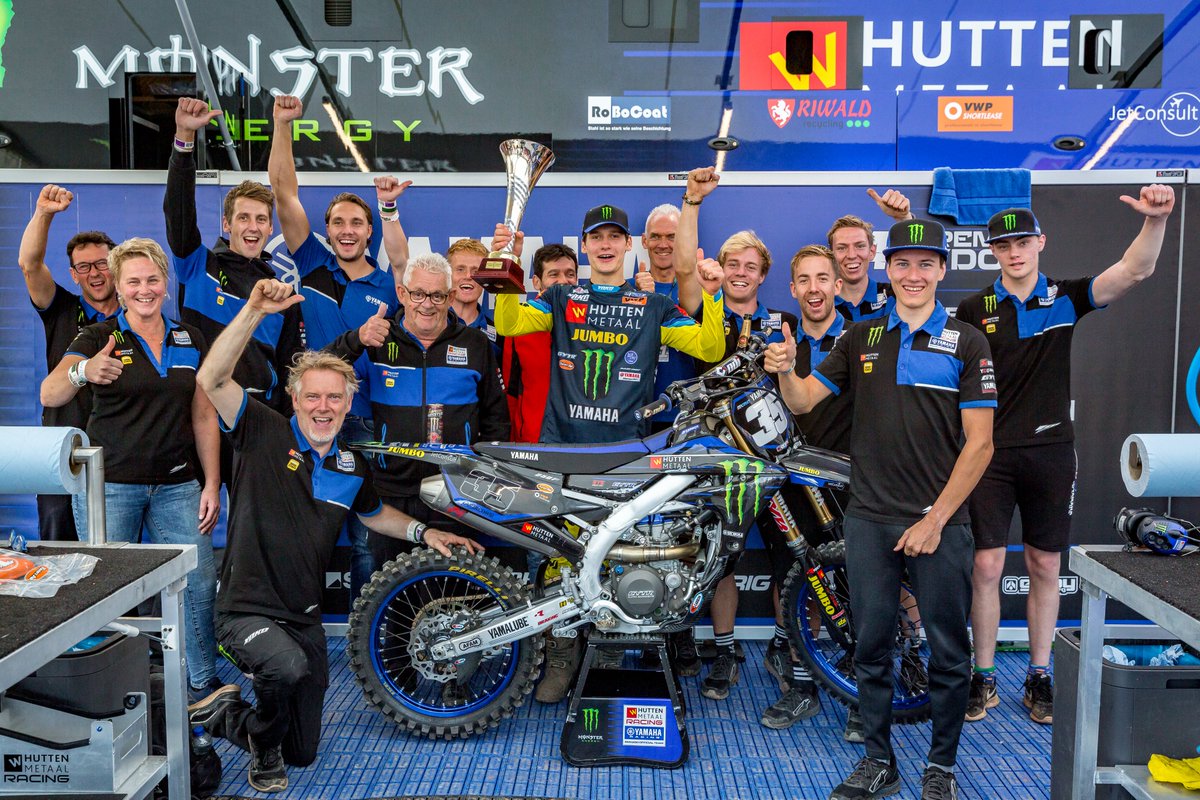 Yamaha Racing tweet media