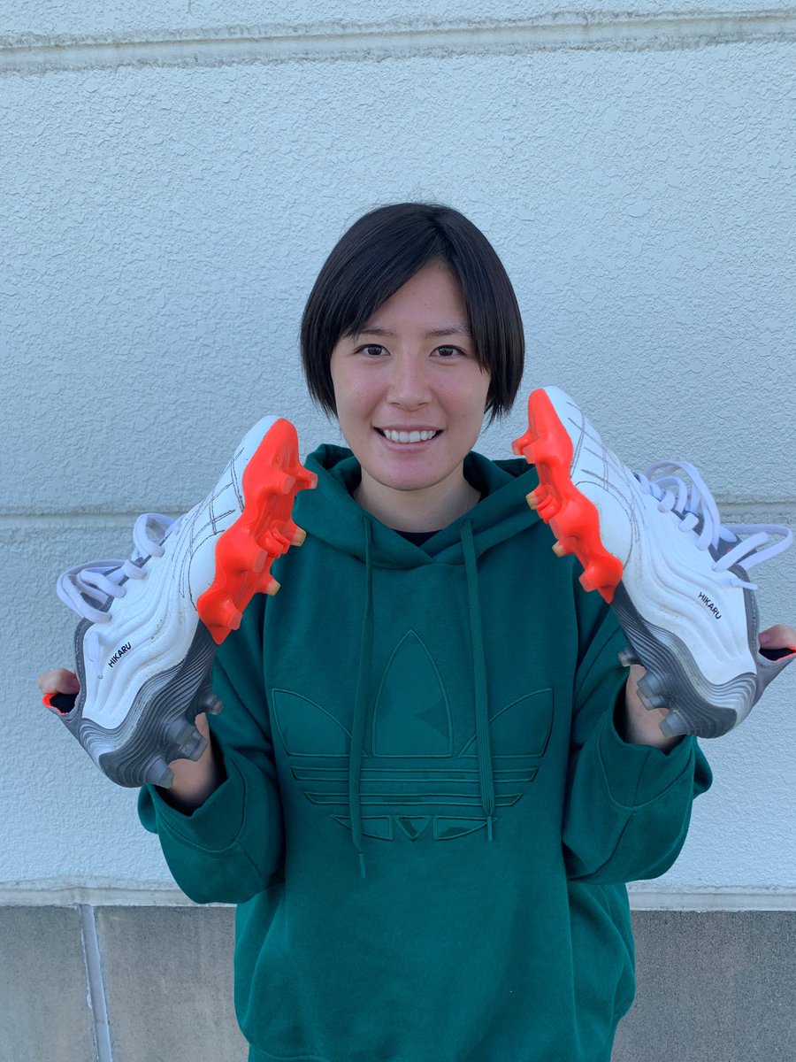 hikaru_naomoto's tweet photo. New color ⚽️👟 
新しいスパイクで頑張ります！

@adidasfootball 🤝
@adidas 
#コパ 
#スパイク 
#アディダス
#createdwithadidas https://t.co/fvYbcx0R4A
