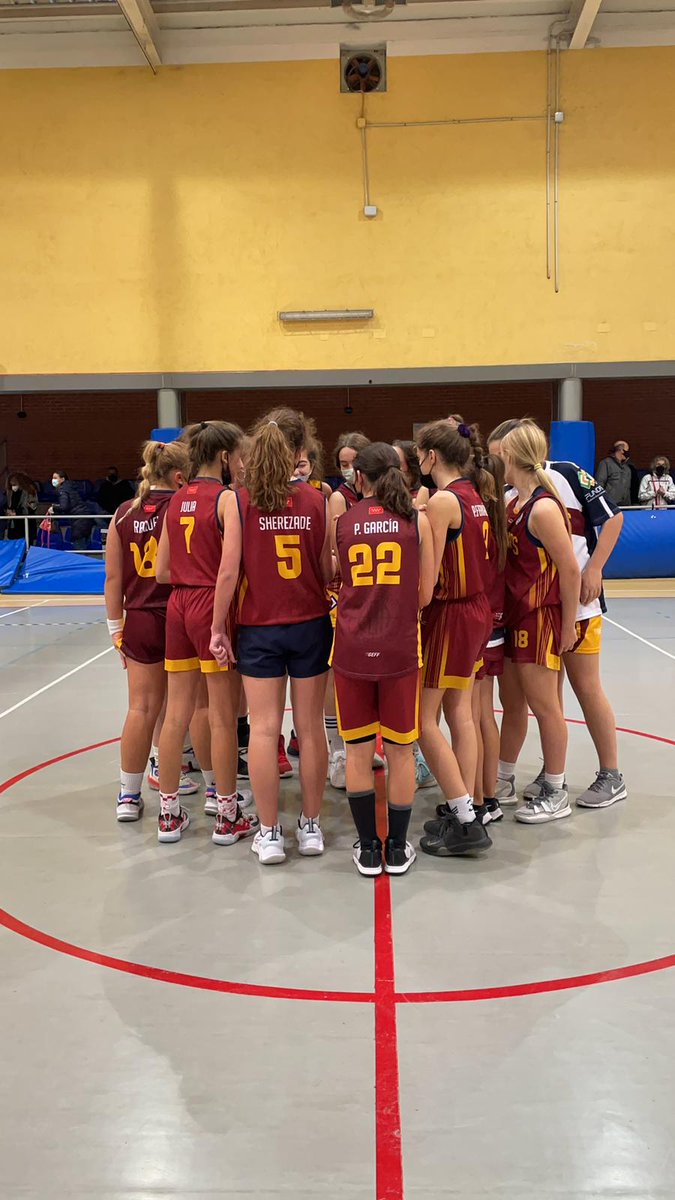 cbalcobendas's tweet photo. #CanteraCBA ⛹️‍♀️⛹️‍♂️ | ¡Comienza el finde con vuelta a las competiciones!

Triunfo de las chicas del #InfCFem frente a @humanes por 63-13. ¡A seguir!

#SienteElGranate https://t.co/bFos5x4gUd
