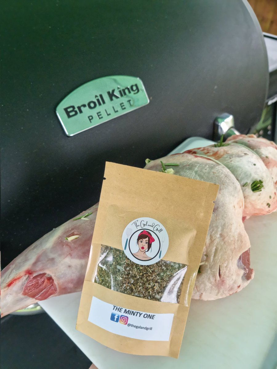 Well this has serious potential..... 🥰 <a href="/ParksideFShop/">Parkside Farm Shop</a> <a href="/broilkingbbq/">Broil King</a> #galandgrill