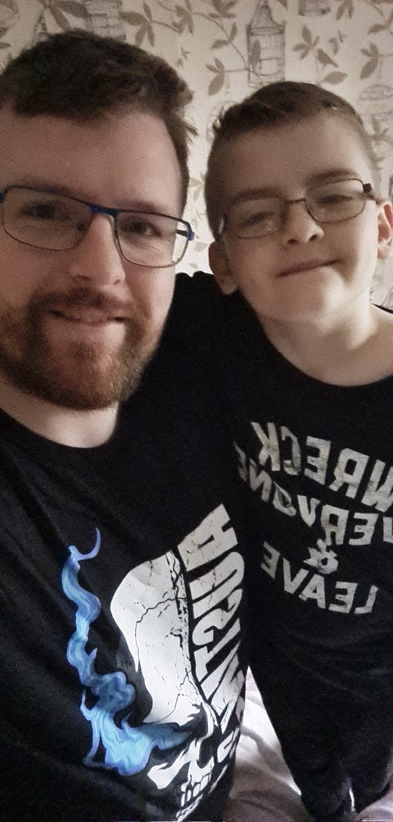Seany1878's tweet photo. New T-shirt day for me & my little #TribalChief #StoneCold316 #WWE @WWEUK @steveaustinBSR @WWERomanReigns @WWE https://t.co/iVao7CBirA