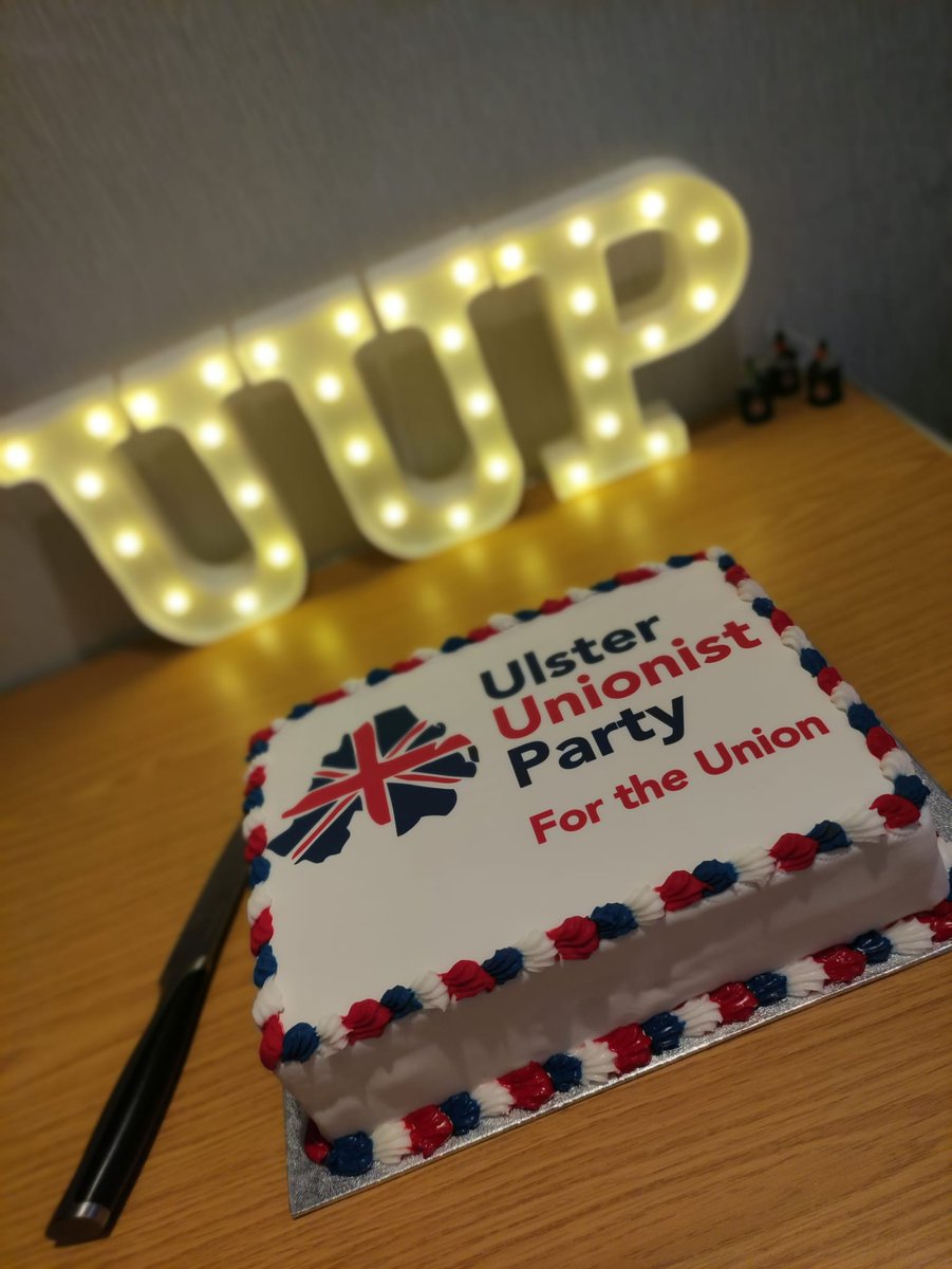 flahertycom's tweet photo. Jusr delighted to support our girl @JillMacauley as she opens the latest @uuponline Advice Centre in #Kilkeel. 
Much success to all @DownUup 🇬🇧
#UnionOfPeople #Support #Advice #WeNeedYouGirl #UUPforSouthDown https://t.co/cHxnRNAeEM