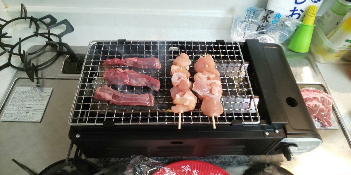 KitaxHiro's tweet photo. ジュージューボーイ2が優秀すぎて居酒屋も焼肉屋もいらなくなってしまった。
#ジュージューボーイ2
#宅飲み https://t.co/DJEwDVbRre