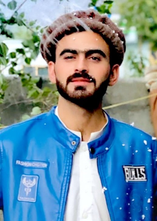 خود کو بھی محسوس کر لیا کریں

رونقیں خود سے بھی ہوا کرتی ہے