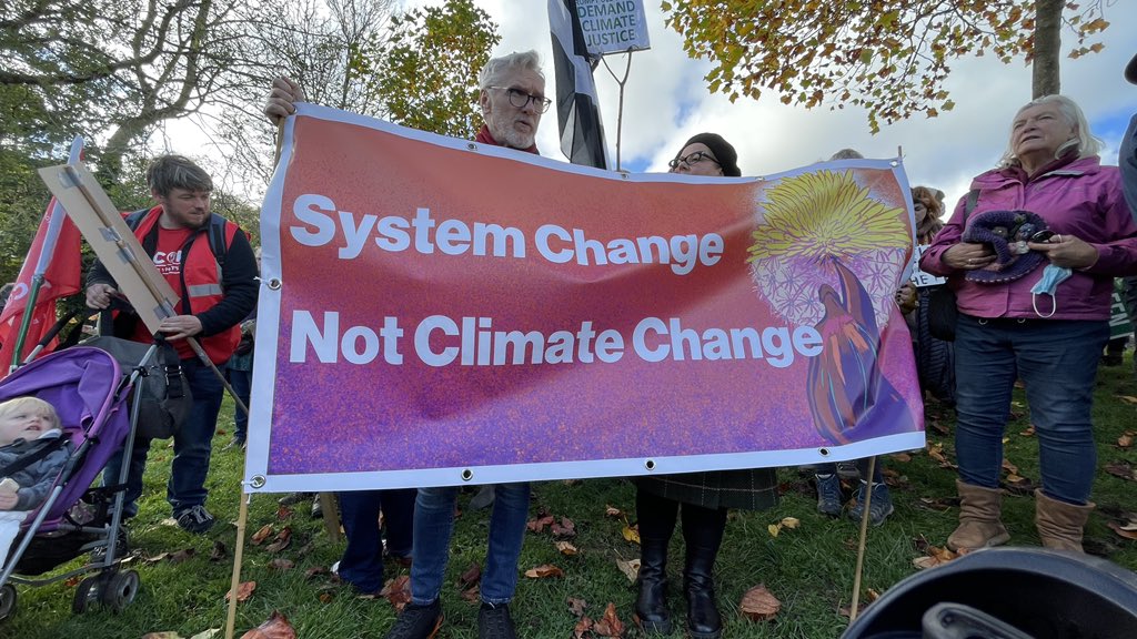 _StevenWebb's tweet photo. Amazing turnout in Truro today for #cop26 #ClimateChangeMarch https://t.co/N5Z1U7t2mW
