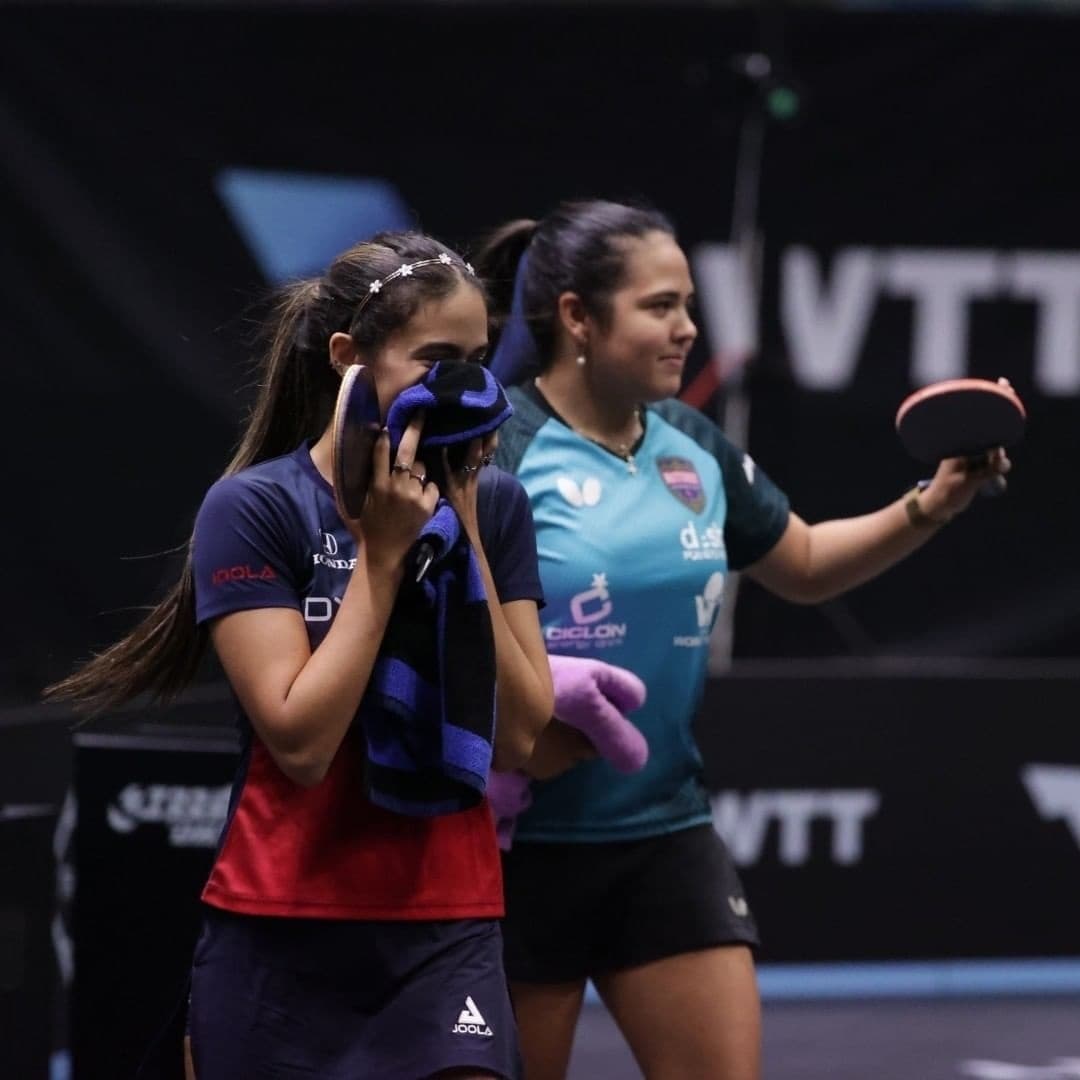 ComiteOlimpico's tweet photo. 🏓Adriana y Melanie Díaz avanzaron hoy a la final de dobles femenino al vencer en 4 sets a la dupla de Singapur🇸🇬 Zeng Jian y Lin Ye (11-8,  8 -11,11-5,11-3).

La final será mañana a las 9:40 a.m. 🇵🇷 contra la pareja de India, Manika Batra y Archana Girish Kamath. https://t.co/txrBAAbJBm