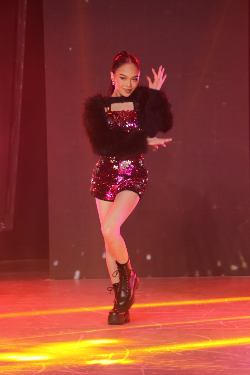 StarMusicPH's tweet photo. @BonifacioAc on the One Dream Stage!

ONEDREAM THE BINI&amp;BGYO CONCERT
#OneDreamBINIxBGYOconcertD1 https://t.co/0ZoweO6EeB