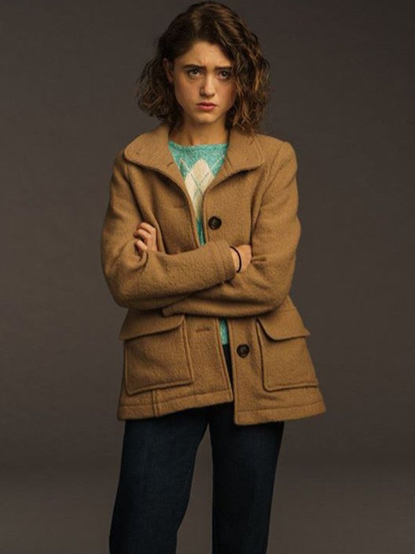 amanda_greyyy's tweet photo. Beautiful actress "Natalie Dyer" wore this jacket in a top trending series "Stranger Things".
Checkout: https://t.co/nYK8YUIUqq

#StrangerThings #StrangerThingsDay #StrangerThings4 #celebrity #actress #fashion #Trending #TrendingNow #trend #OleOutNow #Worlds2021 #SaturdayVibes https://t.co/0lWYAq6fzf