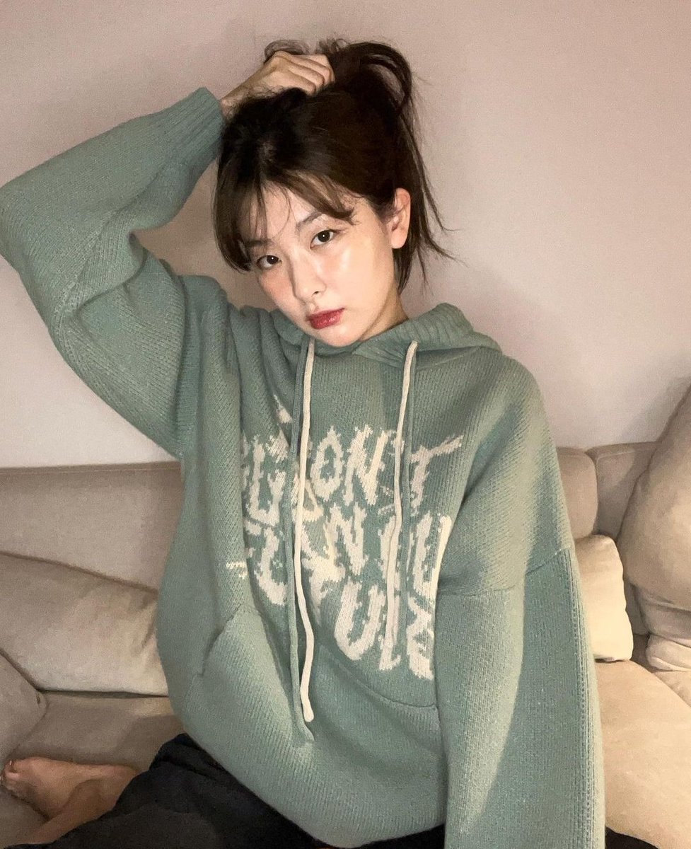 seulpictures's tweet photo. KANG SEULGI. THAT'S IT. THAT'S THE TWEET. https://t.co/W5tSlsseUu