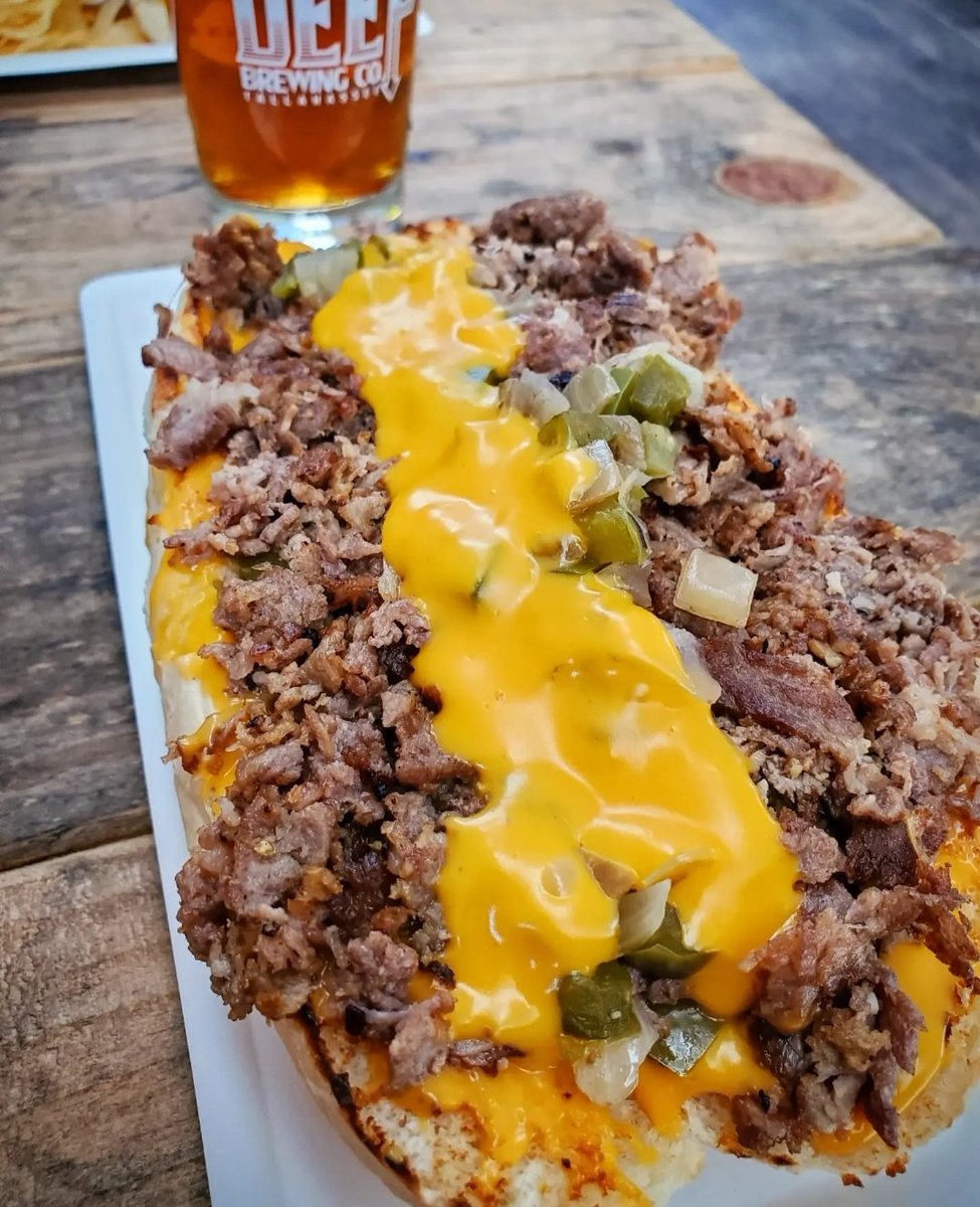 Last 2 weeks: Ran out of our delicious bread for our equally delicious Philly Cheesesteak.

This week: Bread sourced, problem solved! 

Good news, everyone: As of this weekend, the Philly is BACK on the menu. 😋 

(1)