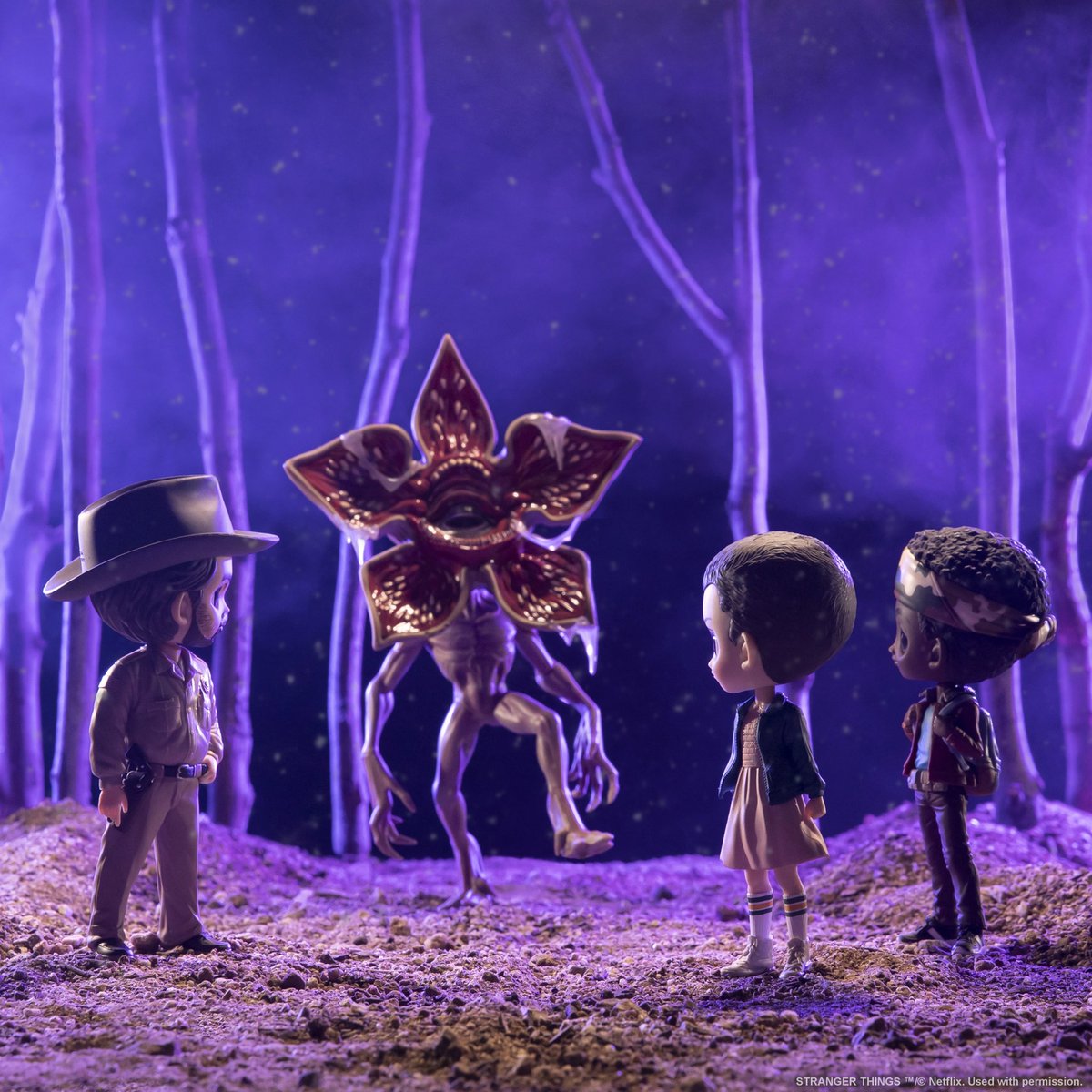 MitchelWuPhoto's tweet image. It's time for a #giveaway! For a chance to win this first set of amazing  #StrangerThings #Qposket figures, just:
❤️ Like this tweet!
🔁 RT it!
➡️ Follow @QposketUSA &amp;amp; @MitchelWuPhoto!

I'll draw the winners a week from now! Good luck! #StrangerThingsDay