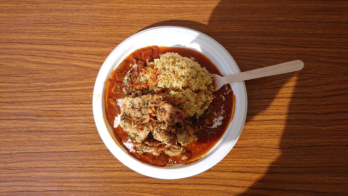 medamarimo's tweet photo. 今日のカレー…🍛。
#kovcafe #フェス飯 #キッキンカー https://t.co/OXtXEVaV22