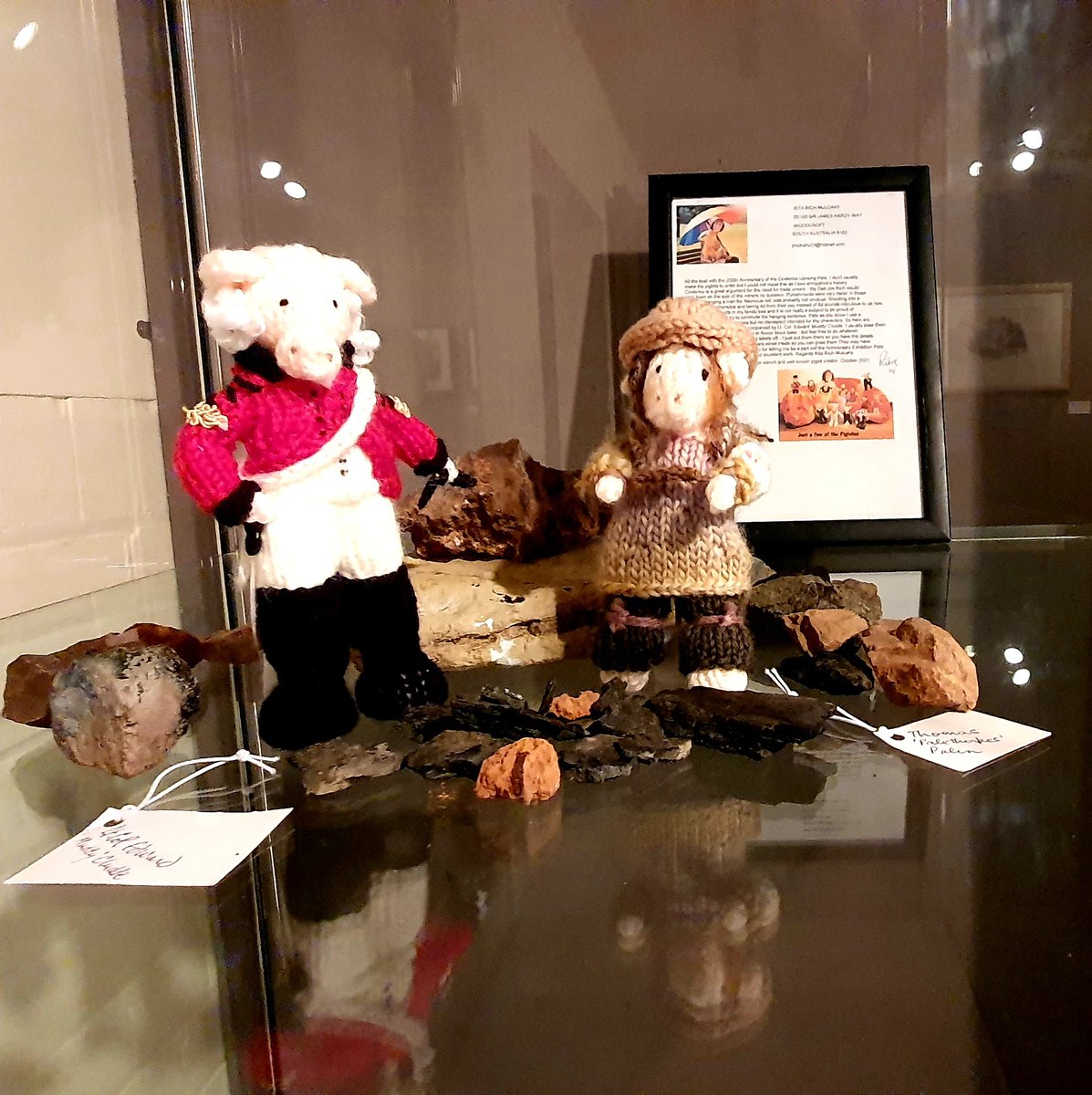 cinderloo1821's tweet photo. The #Cinderloo exhibition is open from 12 - 2 today at the Coalbrookdale galary @blistshill. @pete62jackson will be there along with other team members to answer your questions and show off our "Muddy" Cludde and #Palethrope Palin knitted pigs https://t.co/lylbPySosw