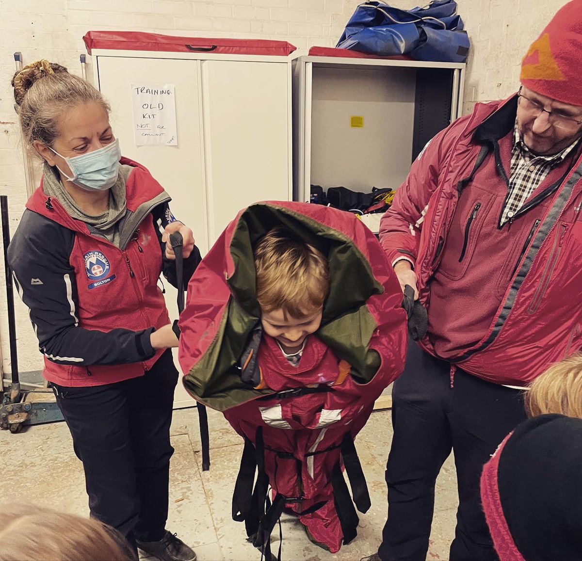 ASJScouts's tweet photo. The Beavers had a fantastic night at Bolton Mountain Rescue on Thursday. They where shown the vehicles and all the equipment that is needed for call outs. The evening ended with a Beaver Team rescue of Rocky the bear! A big THANK YOU to @BoltonMRT for a great evening! https://t.co/LOtUezzMCZ