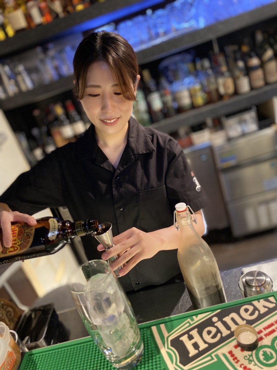LitBar2's tweet photo. こんばんわ！
Bar Litです！

本日は若奈ちゃん出勤してます！
明るく頑張り屋さんの新人です！
皆々様是非遊びに来て下さいねー！

ブイヤベースも頰肉もご用意してます！

#埼玉
#春日部市
#春日部西口
#Bar
#フランス料理
#パスタ
#ステーキ
#煮込み
#ブイヤベース
#ブッフ・ブルギニヨン https://t.co/FixAYm2dYR
