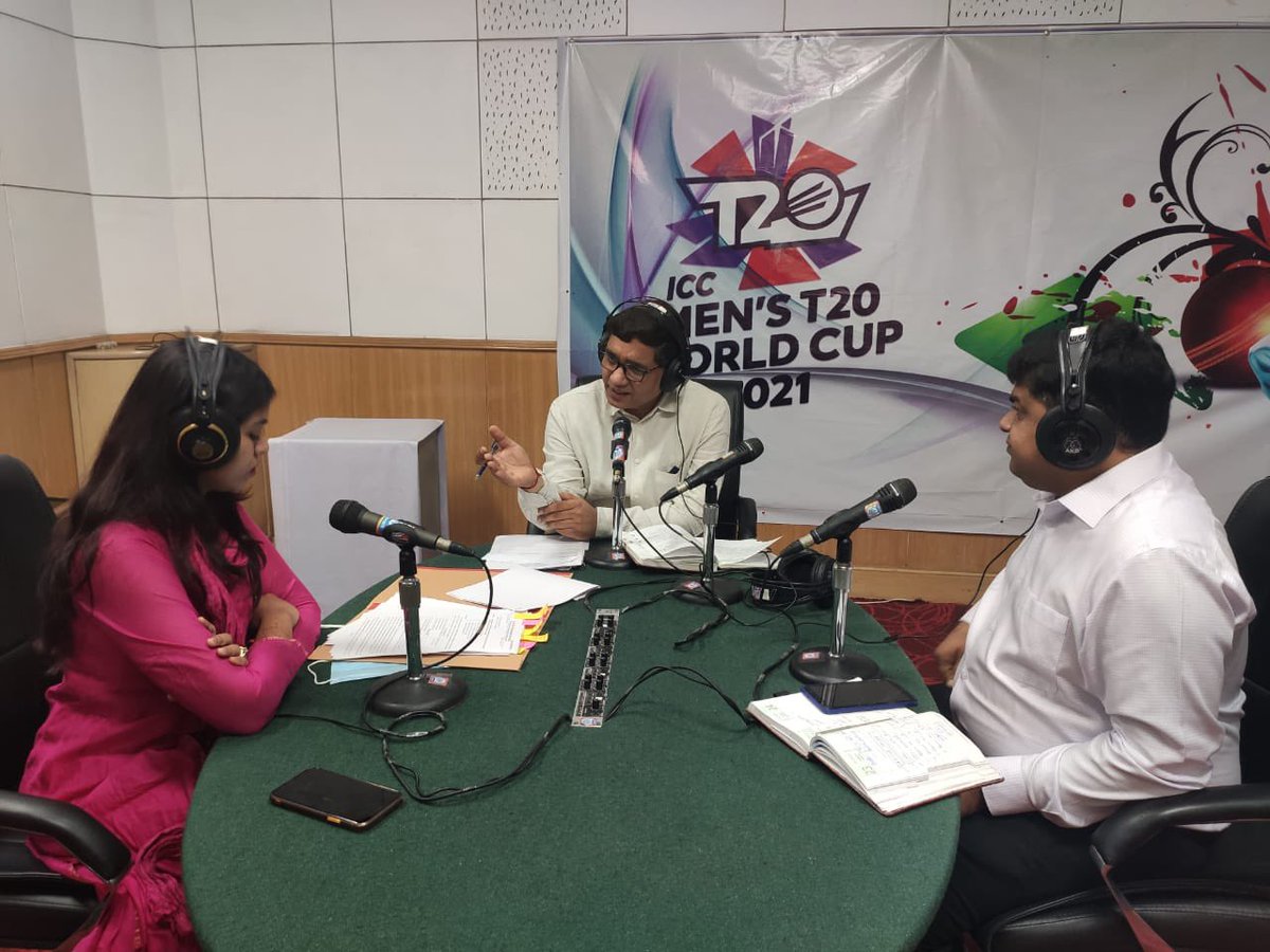Dmsoutheastdelh's tweet photo. Ms Akriti Sagar, DEO(Central) & Sh Rajeev Ranjan,ERO in a Phone-in-Program on All India Radio today at 10:20 AM on “ Enrollment of new Voters/left out voters & Modications/deletion in ER”.
@CeodelhiOffice
#ceodelhioffice #awarenessprogram #phoneinprogram #awareness https://t.co/0U6pC8zN9g