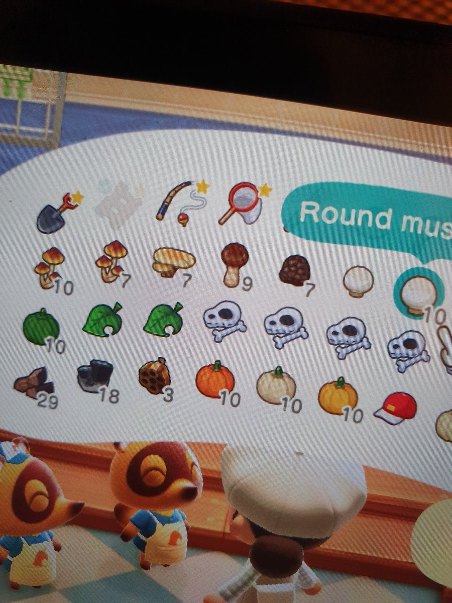 XistentialBiSis's tweet photo. So apparently you can get a lot of bells for mushrooms when you have the bell boom ordinance on and sell them to the nooklings! https://t.co/17XDwJ5p5v