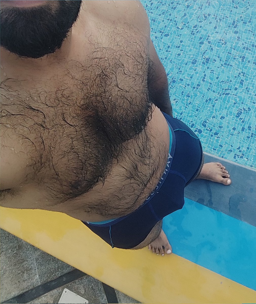 Aju892's tweet photo. Hot 🥵🥵 https://t.co/H2zQeO2DKi