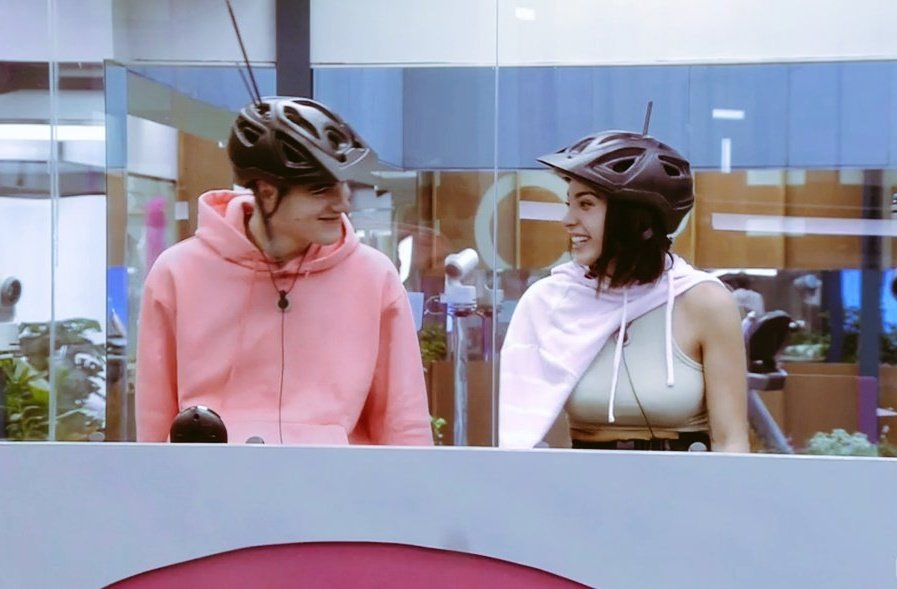 sandra_piquista's tweet photo. Buenos dias!!! Julen y Sandra se tienen que quedar, así que, SECRETOS CYNTHIA al 27510 💪🏼♠️ #Secret6N https://t.co/rNdZnEAlY7