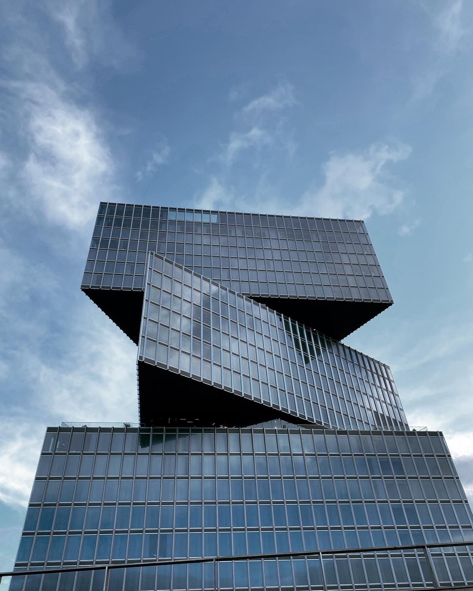 u_involve's tweet image. Traumadagen 2021 for CAOS in @RAI_Amsterdam is a wrap! With more than 700 delegates following the COVID-19 restriction rules. Thank you @robivalkhoff: always a great pleasure to work with you! 

#professionalconferenceorganiser #meetingplanner #livemeetings #nhowamsterdamrai