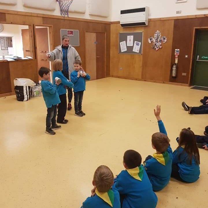2ndIfieldScouts's tweet photo. Chestnut Beavers had a visit from the Easter Team, who collected our food & told them all about why it is important to share food. Followed by a visit from John & guide dog Miles. They helped them learn about helping & being kind. #scouts #SkillsForLife #easterteam #guidedogs https://t.co/OysPsNykrg