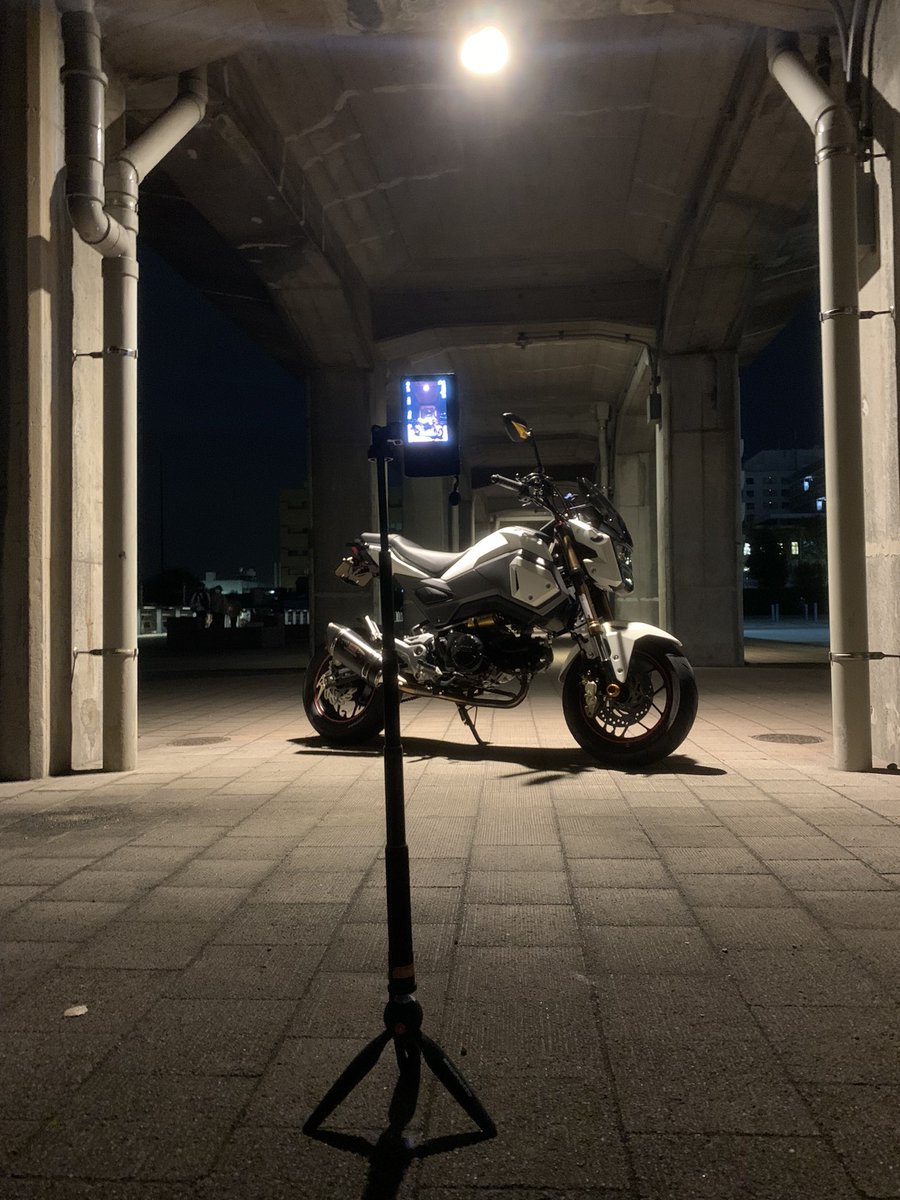 LinArashi's tweet photo. 撮影中🤤最近あるツイート見た横浜の絶景スポットはどこでしょうか？😓 https://t.co/onoxZE8CUx