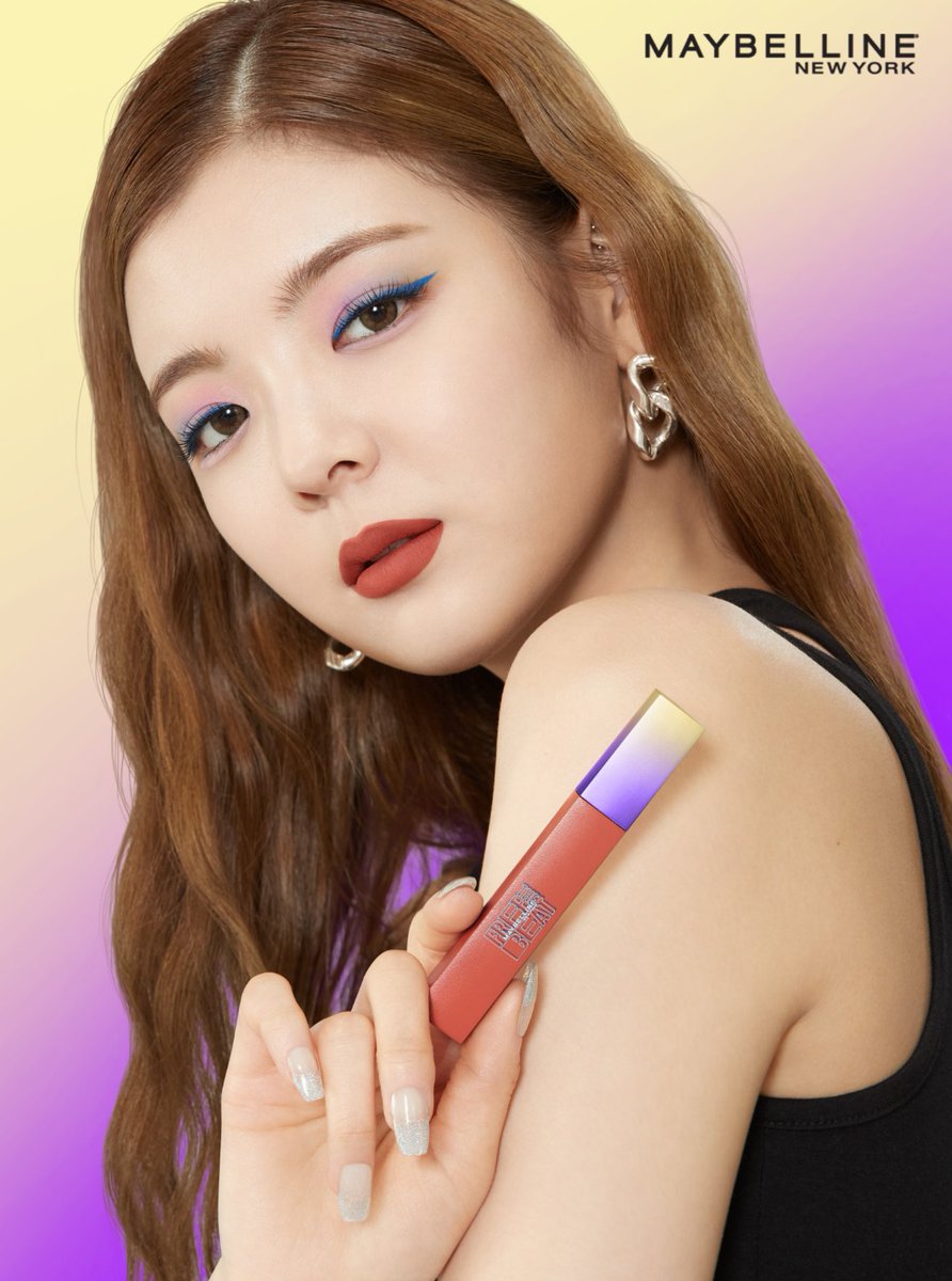 Maybelline_TH's tweet photo. 💕LIA’S ITEM! ลิปSuperstay Matte Ink กับ FREE THE BEAT

🛒Lazada: https://t.co/N8Z8ubrek1
🛒Shopee: https://t.co/Z8hnPTwQP0

✨ลิปแมท #ติดทนไม่ติดมาสก์ 
210Versatile และ 225 Delicate 😘

#MaybellineFreeTheBeat #MaybellinexITZY
#MaybellineTH https://t.co/Ry9pAhGS3X