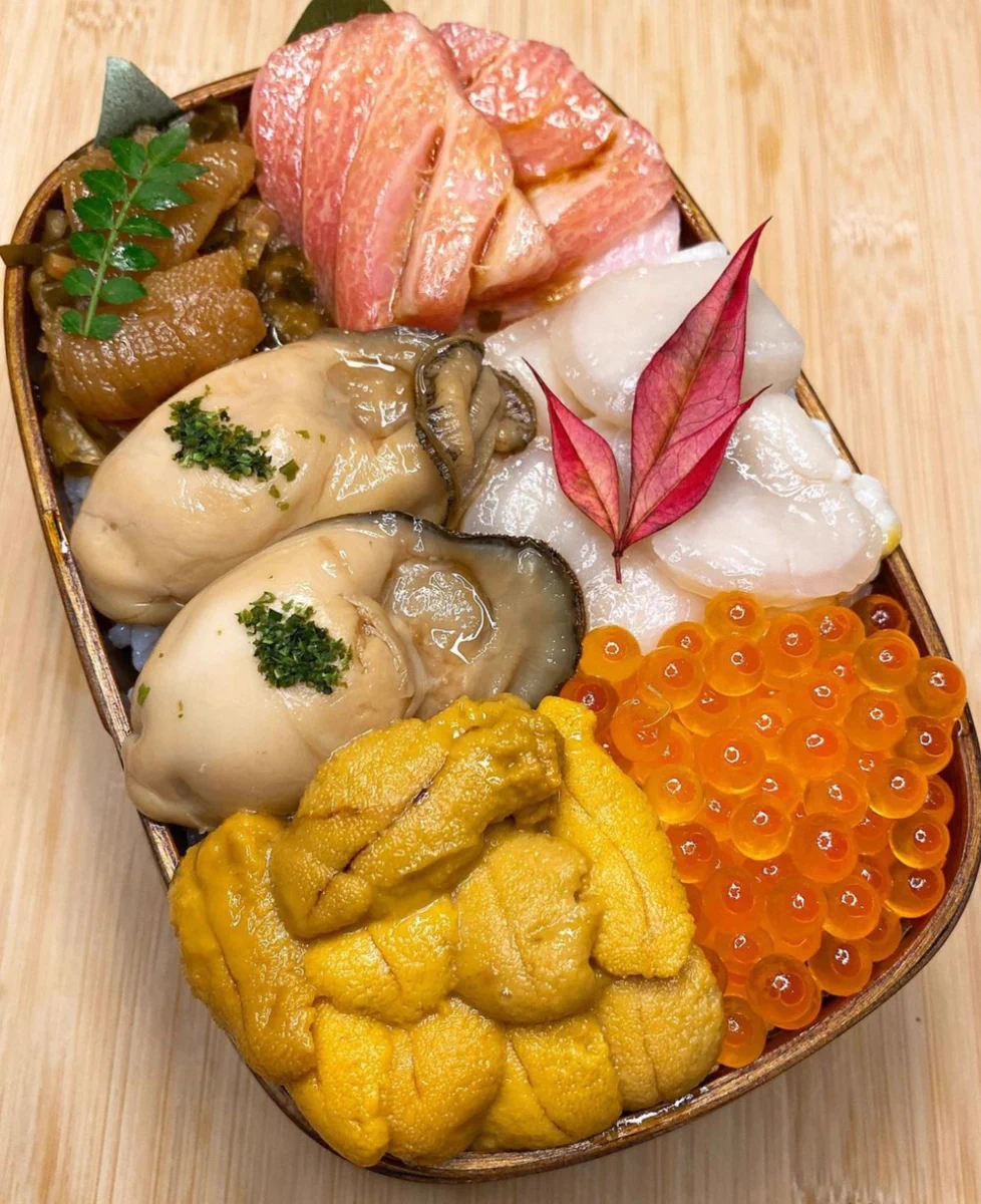こんなお弁当を食べてみたい！豪華すぎる海鮮弁当！！