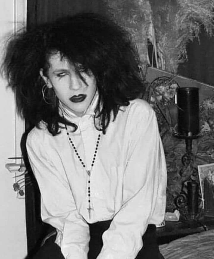 Dementia_Grimm's tweet image. Happy birthday to the iconic prince of Deathrock Rozz Williams  (R.I.P)