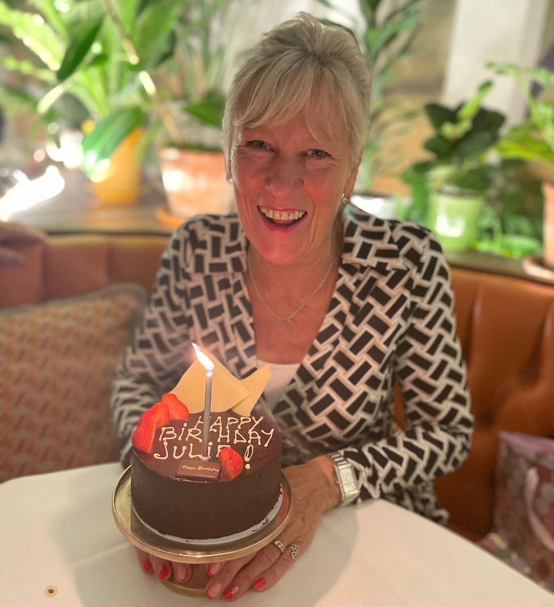 Julie Kent MBE tweet media