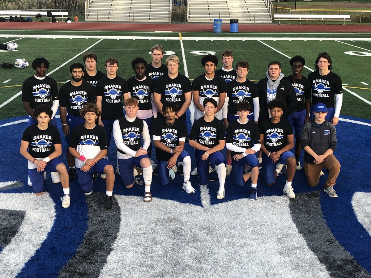 shakerfootball's tweet photo. THANK YOU to all who supported our program this season.  We appreciate all of the support from the entire North Colonie   community.  A special thank you to our seniors…the 22 of you inspired this team to be our best every week! #TrustInTeam https://t.co/VoxuTAANqG