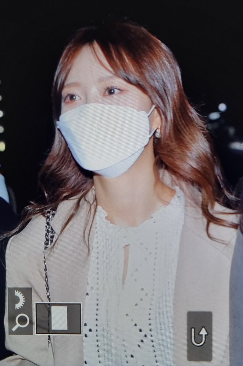 MakeitYOU__'s tweet photo. 211106

#네이처 #김소희 #소희 https://t.co/e9D4tvWxa2