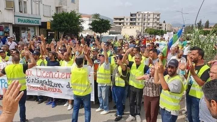 Tamazgha_'s tweet image. ⭕️Béjaia : Un groupe  de travailleurs de #numilog  comparaîtront devant le juge du tribunal de Béjaïa demain,  et après demain lundi.
Les charges retenues contre les travailleurs sont les suivantes :

- non-respect de la liberté de travail.
- attroupement non armé