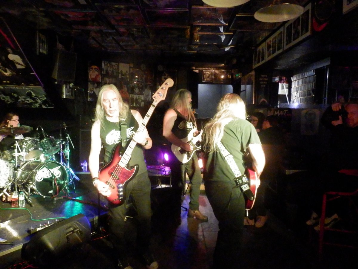 nedstarkelly's tweet photo. @TheRooters thank all you lovely people who joined us last night @crewrockradio #CrewBar https://t.co/Gt4FYesQOu