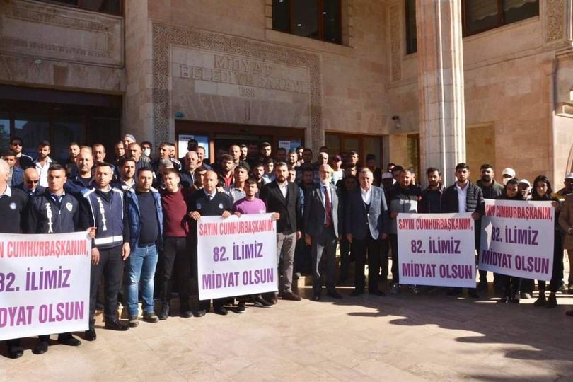 Midyatlılar: Midyat il Olsun!
mardinlife.com/midyatlilar-mi…