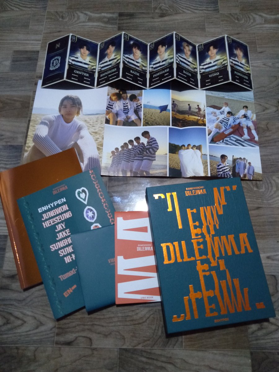 jwon_wins's tweet photo. Dimension: Dilemma is finally hoooome😍🧡 Thank you so much po🥰 @kyoongbh_ @iluvdyo_  ♥️ This is my first enhypen album😍🥰Kinikilig parin ako omg🥰😍  #Ekaproofs #Ekafam https://t.co/b47OkJ8eGf