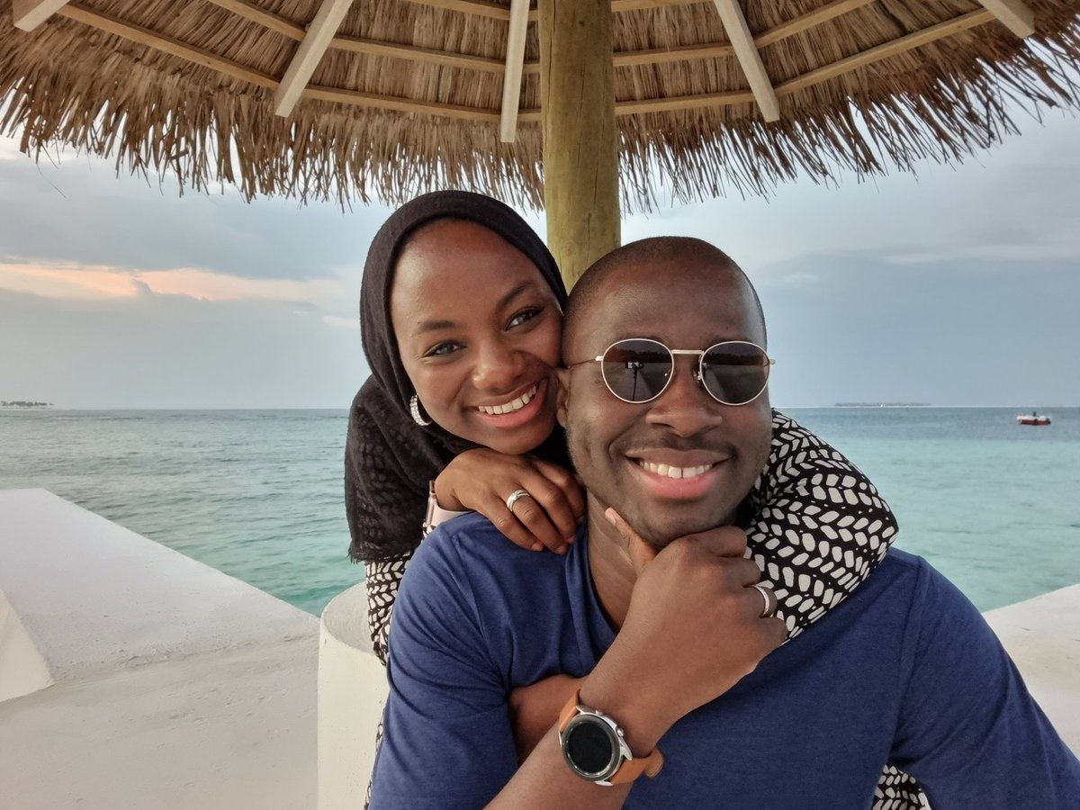 _ahmedMajeed's tweet photo. October was amazing. Not only did we move into our own home, we got married - started our honeymoon in Mecca, finished it off in Maldives ❤️. Alhamdullilah. https://t.co/wXBA8nfS0Y