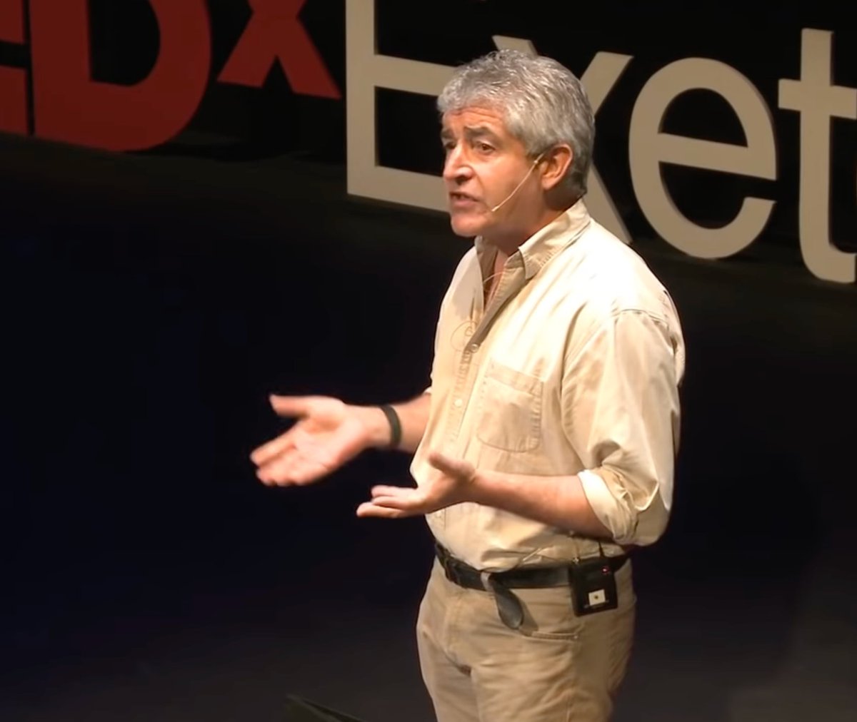 TEDxExeter's tweet photo. What has nature ever done for us? In this #TEDxExeter talk, @TonyJuniper, a sustainability and environment adviser, addresses the misconception that we have a choice between ecology and economic development. @TEDcountdown #COP26 #ClimateEmergency https://t.co/uoTBiYuAnB https://t.co/gVLlidxvmx