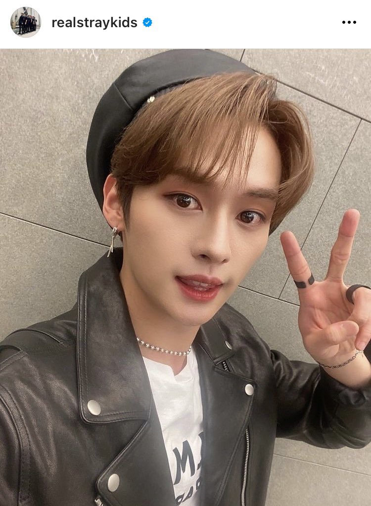 🧭スキズ Instagram 情報🧭 2021.11.6(土) 17時 🐰リノがインスタに