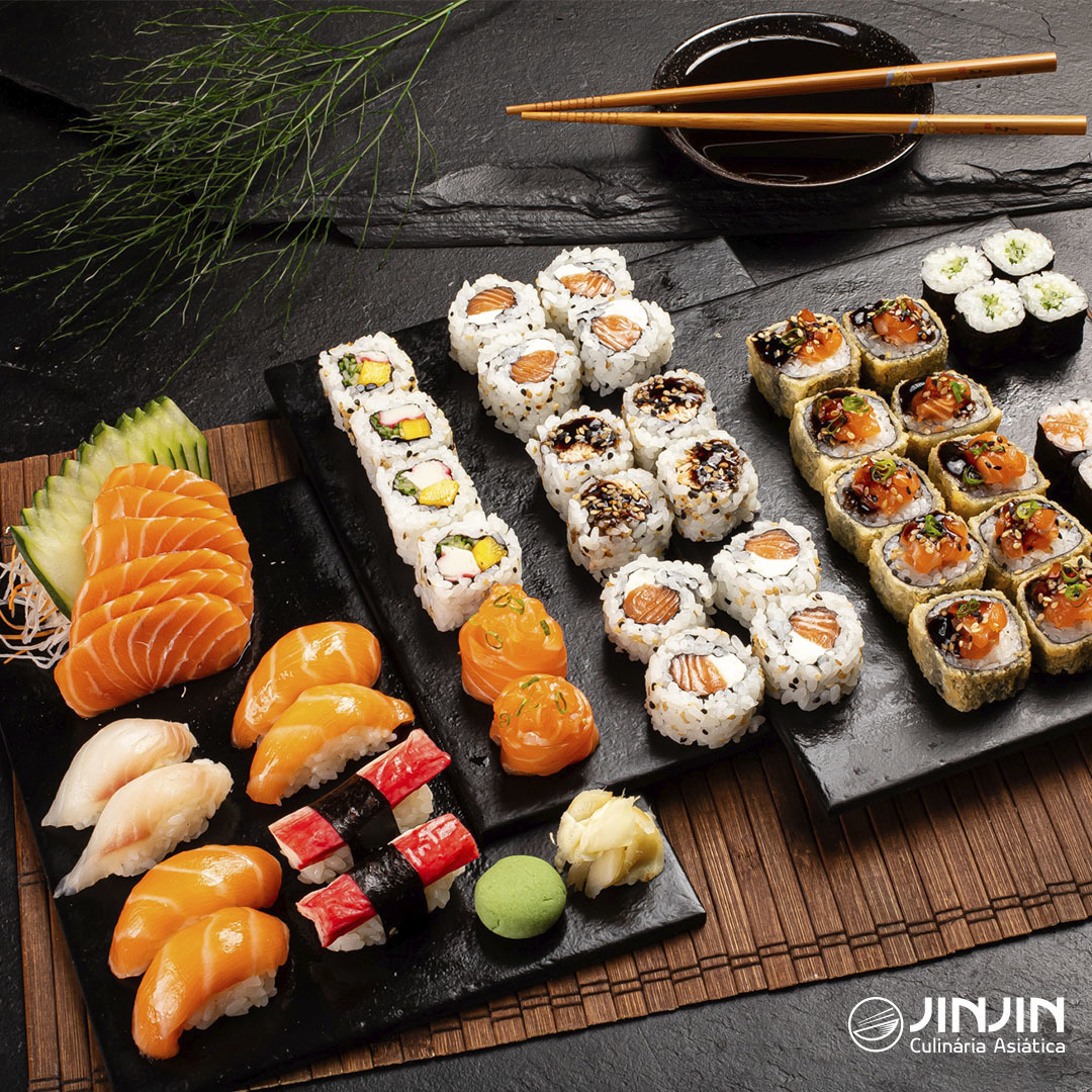 Center3Shopping's tweet photo. Variedade que fala, né? Na Jin Jin, tem comida asiática para todos os gostos.   ⠀​

Visite a loja no Piso Paulista e surpreenda-se! 
#JinJin #culinariaasiatica #sushi https://t.co/tSJWSOXz99