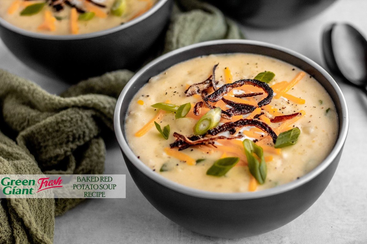 GGFPotatoes's tweet photo. In the mood for #comfortfood? 🥰 Make this easy #LoadedBakedPotato Soup! It's everything you want in a loaded baked potato transformed into a warming, comforting, delicious soup. https://t.co/u4yWeW8r0F 🥣 #comforfood #bakedpotato #potatoes #potatorecipes https://t.co/6j3bRk7vCN