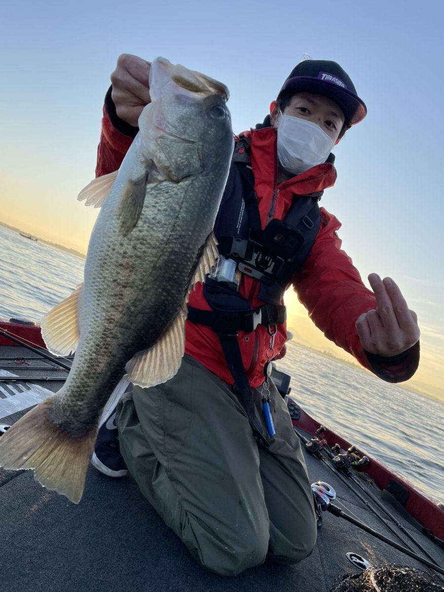 結束バイト@南国 tweet media