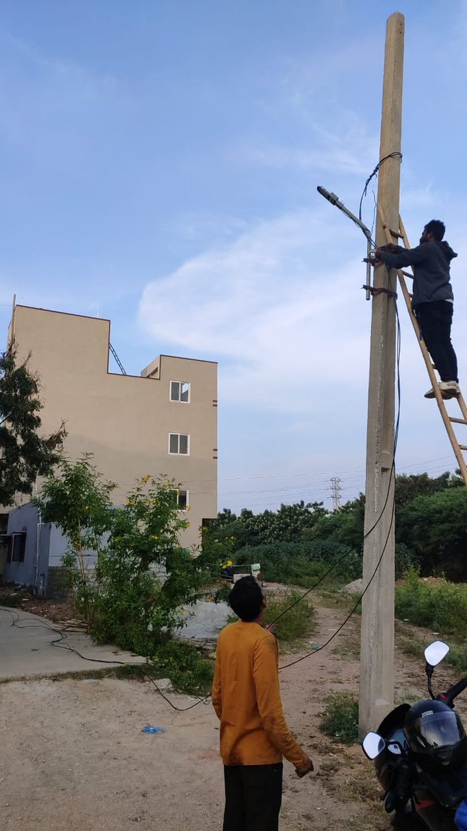 EE_ELECTRIC_LBZ's tweet photo. @RakeshAmbati16 @GHMCOnline Dear sir your complaint attended. https://t.co/6wa7Cn9Vy6