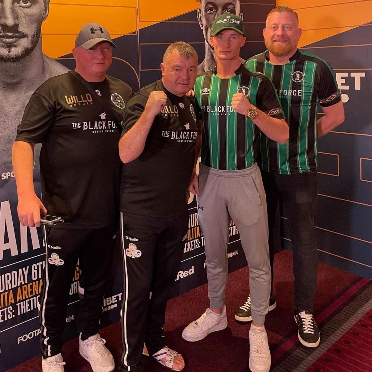 It's fight day in Birmingham for <a href="/HaydenWillo/">Willo Hayden</a> 

Devastated it won't be shown on tv, trying to find a way to watch it at the mo

Willo (1-0) faces experienced Journeyman Lee Connelly (7-63-6) in a 6 round Super lightweight contest

Bring home that win Willo