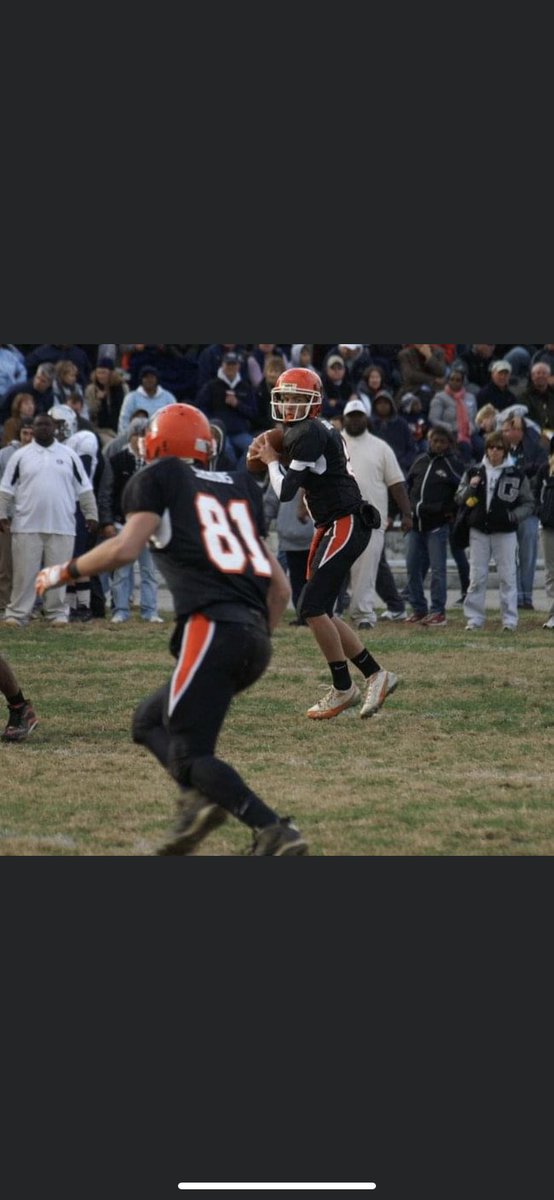 CoachJorgs's tweet photo. Throwback! Nothing like McDonogh vs Gilman. Couldn’t sleep last night. #BeatGilman During warmups take a look around and take it all in. https://t.co/kCZbpNNFlF