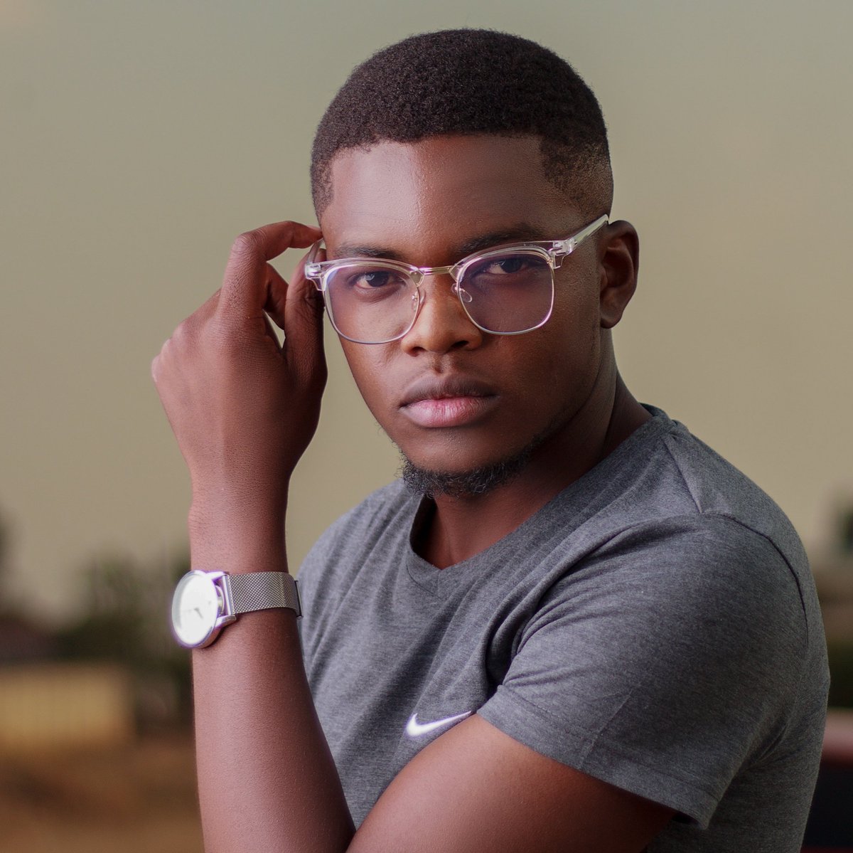TanatswaShane's tweet photo. #NewProfilePic https://t.co/WcZDmresVa